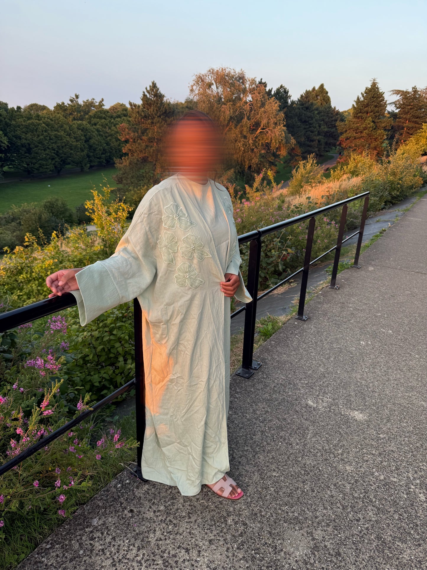 ABAYA
