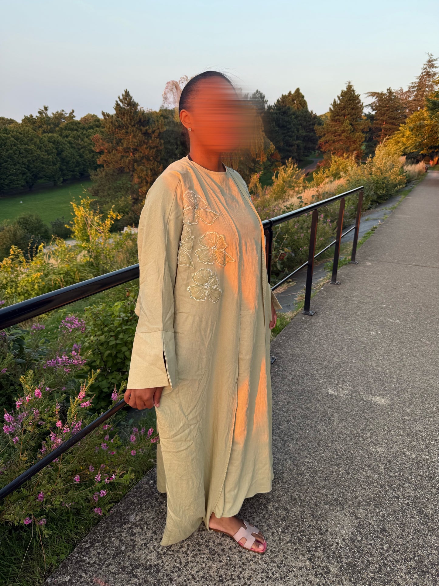 ABAYA