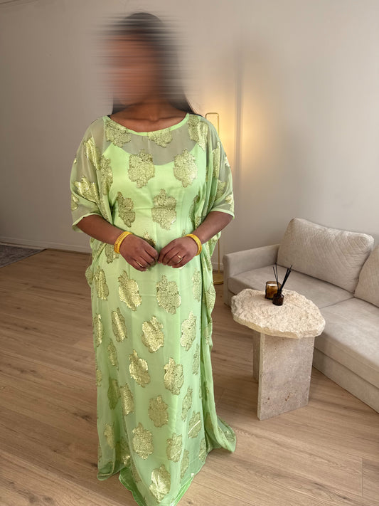 Robe Dirac
